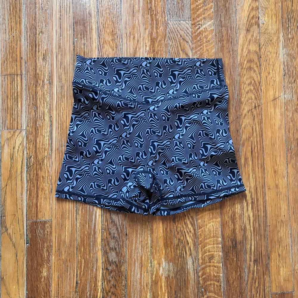 Balance Athletica Storm shorts